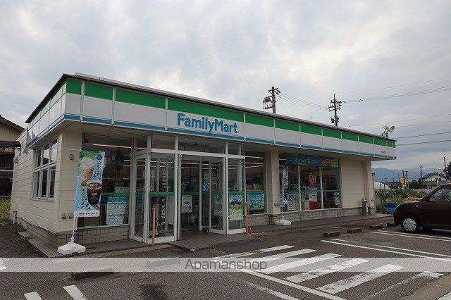 エトワール IIの周辺写真