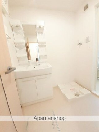 宮城県石巻市大街道東２丁目[2LDK/57.64m2]の洗面所
