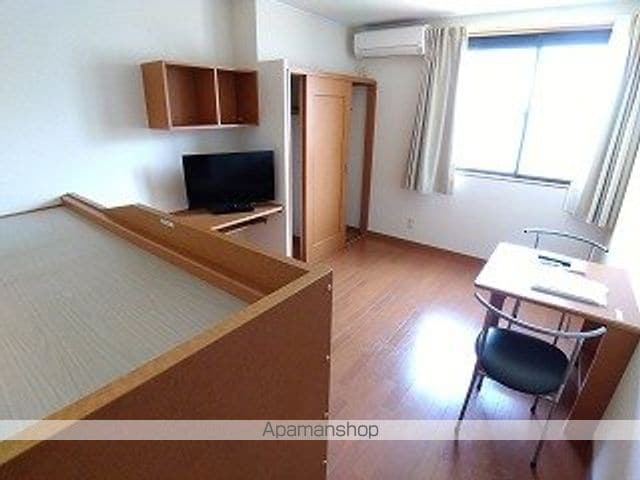 レオパレスラ ネージュの内装写真
