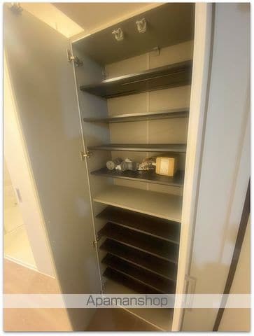 ラクラス堺筋本町の内装写真