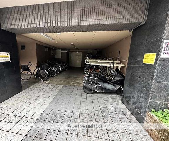 SHICATA SIX BLDGの内装写真