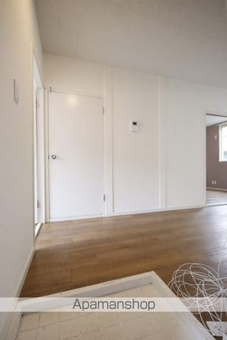 apartment 埼玉県坂戸市中富町68-3
地図を見る