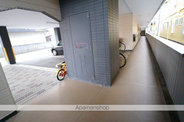 KUハイツの玄関写真