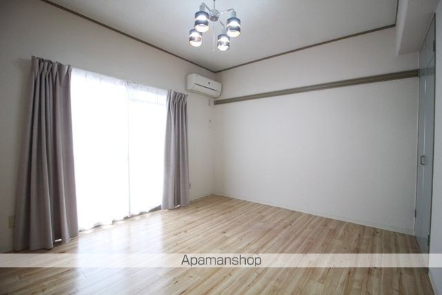 プリメゾン岡山南方の内装写真