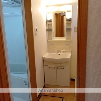 ソルエール梅原[1K/27.6m2]の洗面所