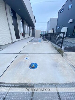 埼玉県八潮市大字垳[1K/24.79m2]のエントランス