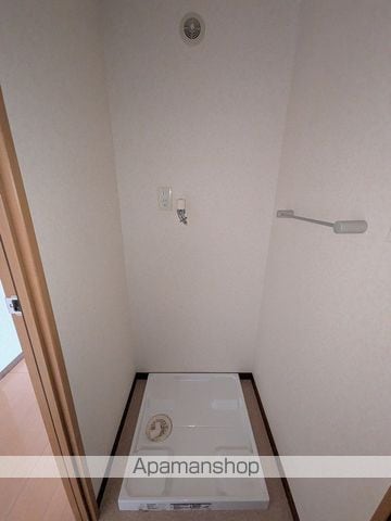 グリーンヒルタカハシIIIの内装写真