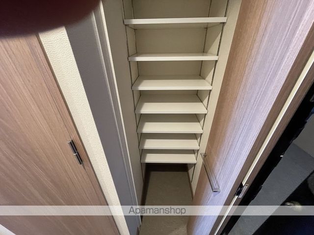 プレサンスブルーム東三国の内装写真
