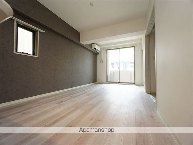 ポルタニグラ千代田の内装写真