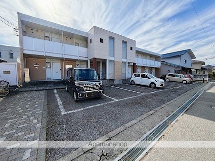 レオパレスグローリー[1K/23.18m2]の駐車場