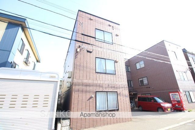 シャネル栄町弐番館の外観写真