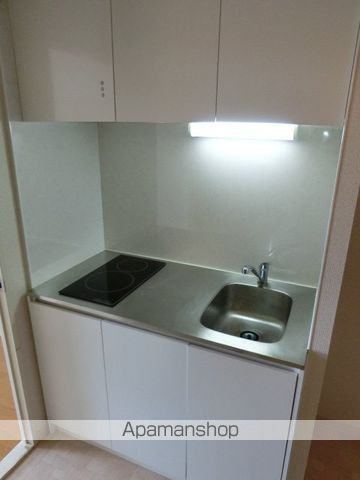 KM ESAKAの内装写真