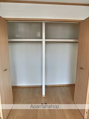 クレセント中ノ坪の内装写真