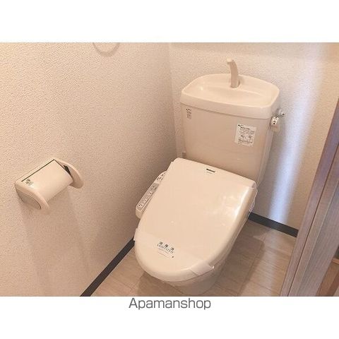 サープラスA&Kの内装写真