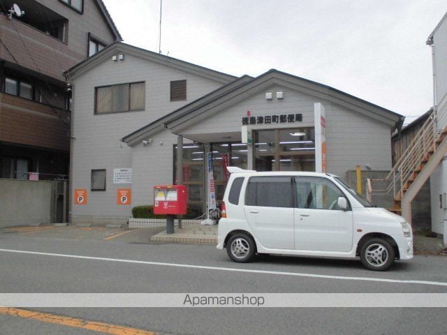 ファミールマスの周辺写真