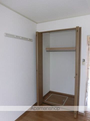 ヴァンセーヌ今村 B棟の内装写真