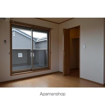 ガーデン伊賀河原Ⅱ[2LDK/72.26m2]のリビング・居間2