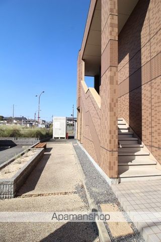 プロムナードの玄関写真