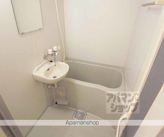 横大路マンションの内装写真