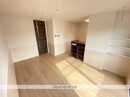 エンブレム[1LDK/44.62m2]の内装4