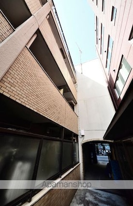 メゾン・ド・ロアイヤル[1R/13.78m2]の外観5