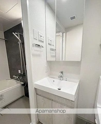 ALTERNA浅草の内装写真