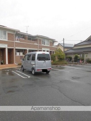 マナ　サフラワー[2LDK/58.86m2]の駐車場2