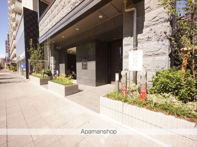 プレサンス大曽根駅前ファーストの玄関写真