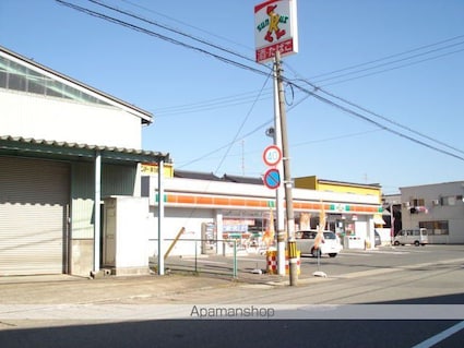 カサブランカ[1LDK/54.1m2]の周辺3