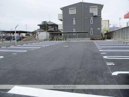 ＲＨＢ千城台[2LDK/56.68m2]の駐車場