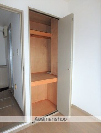 レジデンス三田（立川市）[1K/17.7m2]の収納