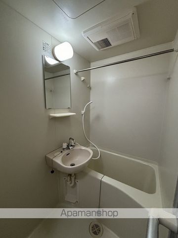 レオパレスペニーハイツIの内装写真