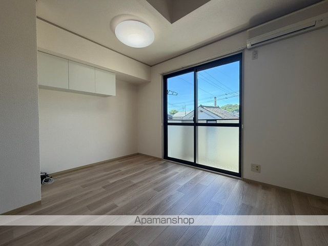 ファミール麻野の内装写真
