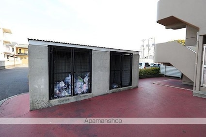 香川県高松市木太町[2LDK/68.58m2]の共用部1