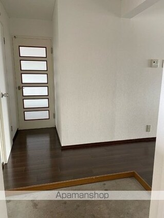 ローズハイツ川口[3LDK/68.16m2]の玄関