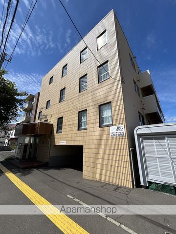 高栄パークの外観写真
