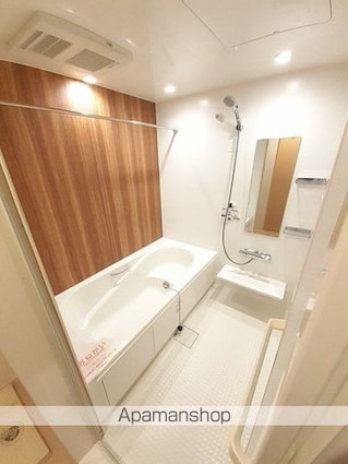 新潟県上越市東城町３丁目[1LDK/50.03m2]のバス