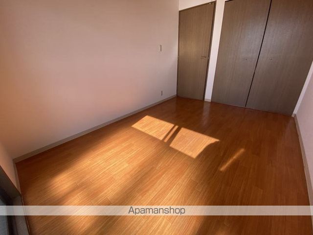 プランドール 照ヶ丘の内装写真