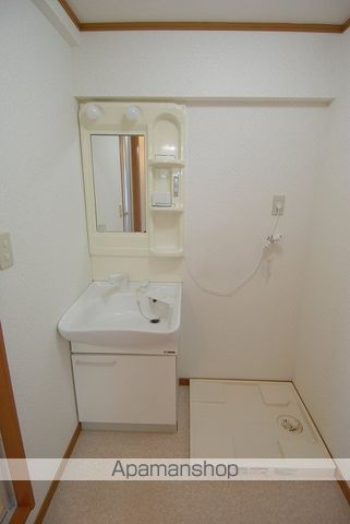 コーポ明成の内装写真