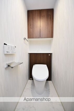 ＣＬＡＳＳＥＵＭ飯田橋[2DK/46.04m2]のトイレ