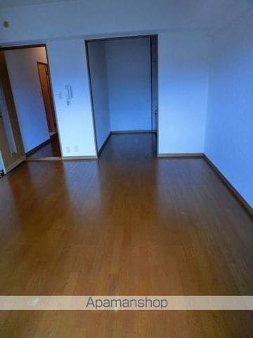 ヴィラージュ荷稲の内装写真