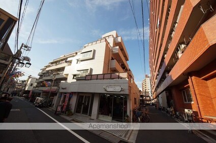スカイコート西新宿[1DK/25.2m2]の外観3
