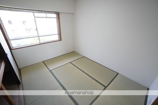千里月見ヶ丘ハイツA棟の内装写真