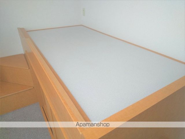 レオパレスRIVERSIDEの内装写真