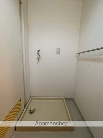 【中野区新井のマンションの写真】