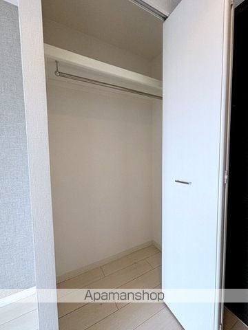エスリードAWAZAレジデンスの内装写真