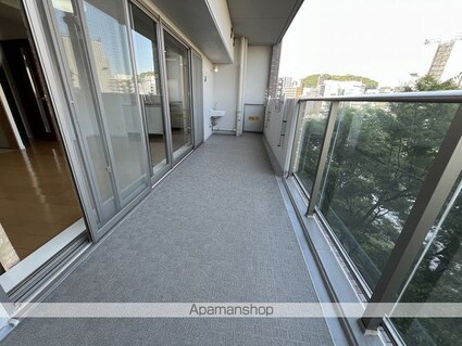 パークハウス上幟町[3LDK/76.08m2]のバルコニー