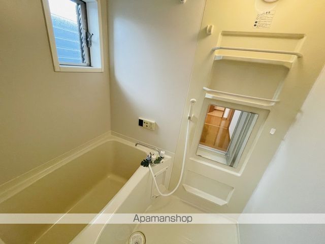トレゾア湯川新町A棟の内装写真