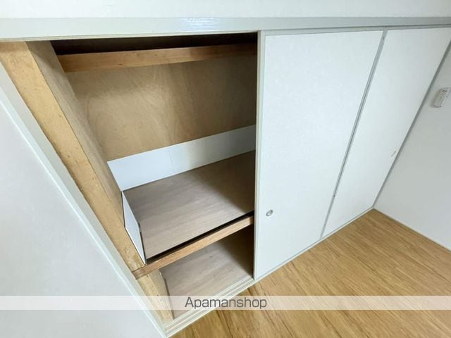 ミスターK上新庄の内装写真