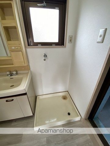 ダイナシティの内装写真